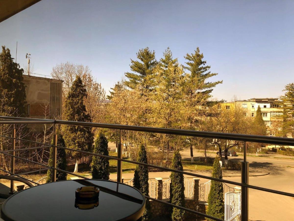 Hotel Gorunul Hunedoara Zewnętrze zdjęcie