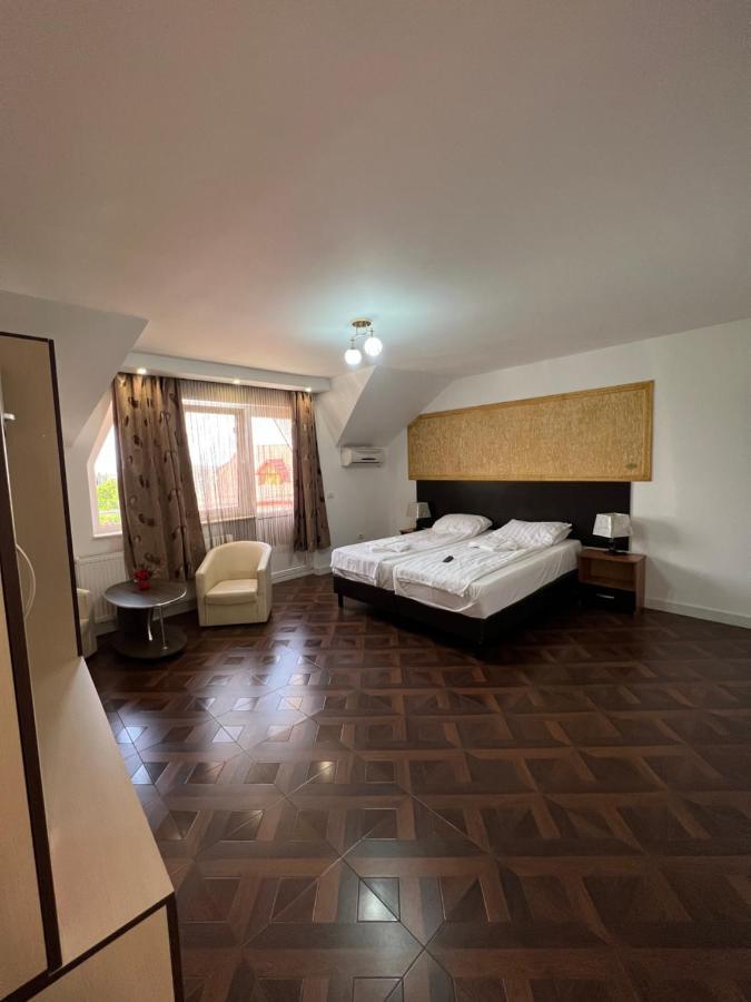 Hotel Gorunul Hunedoara Zewnętrze zdjęcie